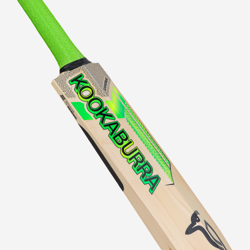 Kookaburra Kahuna Pro 1.1 Players Select Junior Cricket Bat 2026