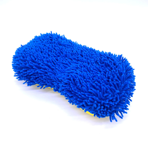 Car wash sponge with microfibre strands
