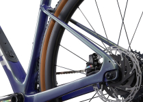 REVOLT ADV PRO 0 2025